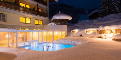 Hotels an der Piste - Hotel-Schwerpunkt: Skifahren & Wellness - Bad Hofgastein - Außenpool beheizt - Hotel Guggenberger