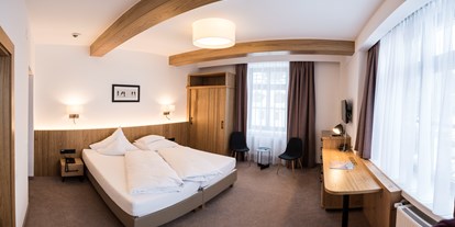 Hotels an der Piste - Skiservice: vorhanden - St. Anton am Arlberg - Beispielbild "Gampen Doppelzimmer" - Hotel Post