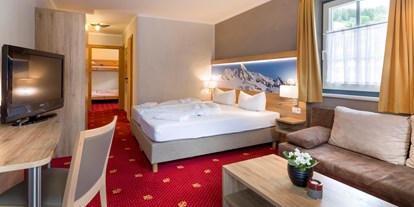 Hotels an der Piste - Sauna - Skigebiet Grossglockner Resort Kals-Matrei - Familienunterbringung Jenshof - SCOL Sporthotel Großglockner