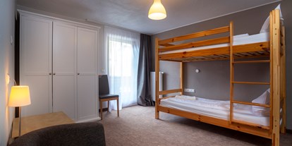 Hotels an der Piste - Klassifizierung: 3 Sterne - Osttirol - Seperates Kinderzimmer Familienzimmer Alpenhof - SCOL Sporthotel Großglockner