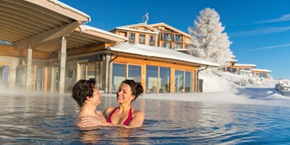 Hotels an der Piste - Pools: Innenpool - Ebene Reichenau - Ski & Spa – von der Piste direkt in den Pool - Mountain Resort Feuerberg
