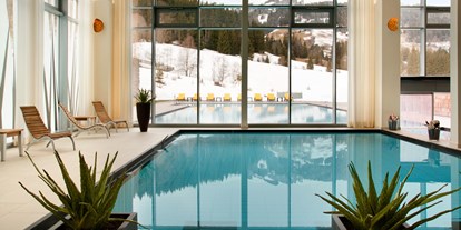 Hotels an der Piste - Parkplatz: gebührenpflichtig beim Hotel - Skigebiet KitzSki Kitzbühel Kirchberg - Kempinski Hotel Das Tirol