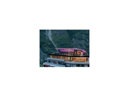 Hotels an der Piste - Skiraum: vorhanden - Skigebiet Gurgl - Hotel Josl mountain lounging  " das Erwachsenenhotel"