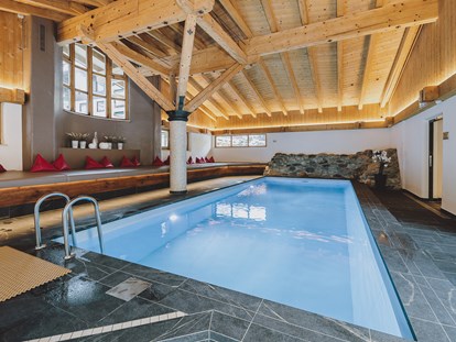 Hotels an der Piste - Saalbach - Schwimmbad - ALL INCLUSIVE Hotel DIE SONNE