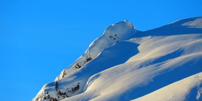 Hotels an der Piste - Skikurs direkt beim Hotel: eigene Skischule - Ski Arlberg - Hotel Hirlanda