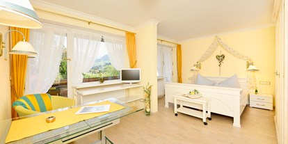 Hotels an der Piste - Hotel-Schwerpunkt: Skifahren & Wellness - Damüls - Beispiel Appartement Anemone 106 - Almhof Rupp - das Genießerhotel