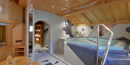 Hotels an der Piste - Hotel-Schwerpunkt: Skifahren & Ruhe - Tiroler Unterland - Whirlpool - ****Hotel Almhof