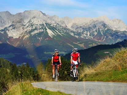 Hotels an der Piste - Sonnenterrasse - SkiStar St. Johann in Tirol - COOEE alpin Hotel Kitzbüheler Alpen