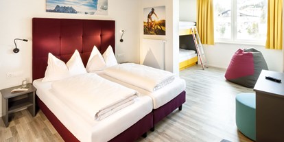 Hotels an der Piste - Skikurs direkt beim Hotel: für Erwachsene - Rennweg (Rennweg am Katschberg) - Vierbettzimmer - Basekamp Mountain Budget Hotel