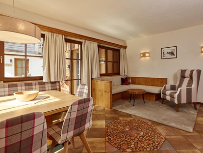 Hotels an der Piste - Parkplatz: kostenlos beim Hotel - Ötztal - Chalet Sölden - Grünwald Resort Sölden
