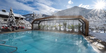 Hotels an der Piste - Pools: Innenpool - Ebene Reichenau - Beheizter & Überdachbarer Außenpool (Winter 31°C) - Genusshotel Almrausch