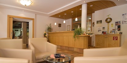 Hotels an der Piste - Preisniveau: günstig - Forstau (Forstau) - Rezeption - Landhotel-Gasthaus Traunstein