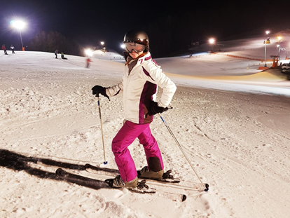 Hotels an der Piste - Hotel-Schwerpunkt: Skifahren & Wellness - Nachtskifahren - jeden Freitag von 19 bis 21 Uhr, in den ferien auch diesntags - Familienhotel Berger ***superior