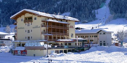 Hotels an der Piste - Preisniveau: moderat - Fügenberg - Hotel Austria mit Gondelbahn,
Übungswiese und Langlaufloipe - Hotel Austria