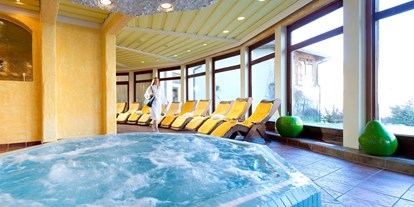 Hotels an der Piste - Pools: Innenpool - Ebene Reichenau - Hotel Kirchheimerhof