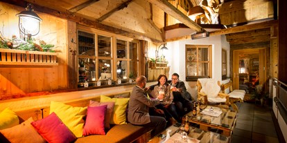 Hotels an der Piste - Skiservice: Wachsservice - Leogang - Lounge Außenbereich Terrasse  - Hotel Astrid
