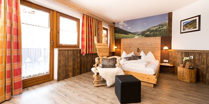 Hotels an der Piste - Skiservice: Wachsservice - Uttendorf (Uttendorf) - Almsuite 35 m² - Hotel Astrid