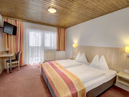 Hotels an der Piste - Dienten am Hochkönig - Doppelzimmer Classic - Hotel Bike & Snow Lederer