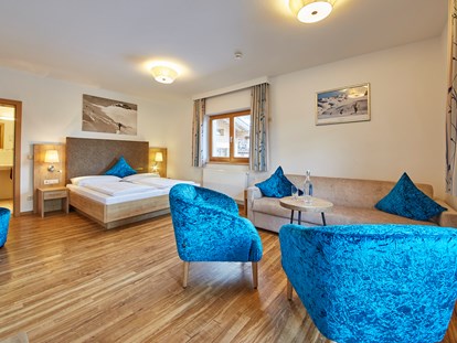 Hotels an der Piste - Hotel-Schwerpunkt: Skifahren & Party - Junior Suite "Bergkristall" - Dein MOUNTAIN Wohlfühlhotel Johanneshof
