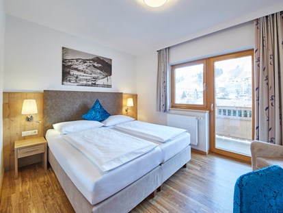 Hotels an der Piste - Saalbach Hinterglemm - Doppelzimmer "Komfort" - Dein MOUNTAIN Wohlfühlhotel Johanneshof