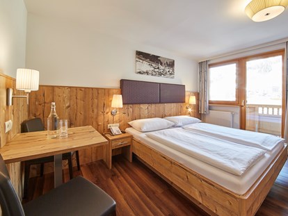 Hotels an der Piste - Skiraum: versperrbar - Kaprun - Doppelzimmer "Komfort" - Dein MOUNTAIN Wohlfühlhotel Johanneshof