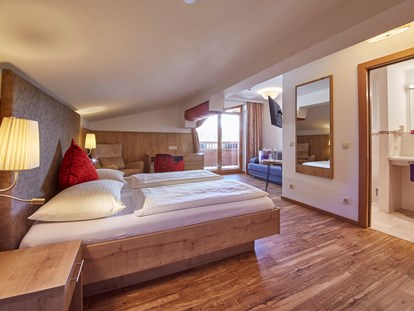 Hotels an der Piste - Saalbach - Doppelzimmer "Grand Comfort" - Dein MOUNTAIN Wohlfühlhotel Johanneshof