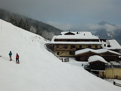 Hotels an der Piste - Hotel-Schwerpunkt: Skifahren & Wellness - Direkt auf der Piste - Berghotel Jaga-Alm