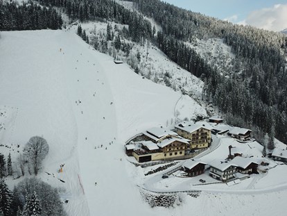 Hotels an der Piste - Hotel-Schwerpunkt: Skifahren & Wellness - Leogang - Ski In Out - Berghotel Jaga-Alm
