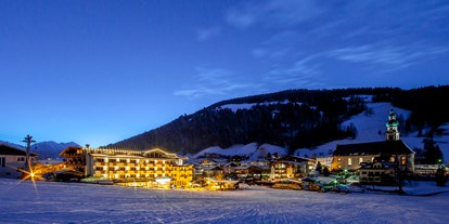 Hotels an der Piste - Fügenberg - Abendstimmung in Oberau - Landhotel Tirolerhof