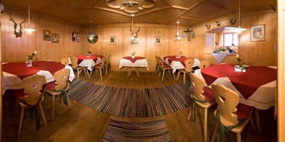Hotels an der Piste - Hotel-Schwerpunkt: Skifahren & Familie - Nauders - Restaurant / Stube  - Hotel Persura