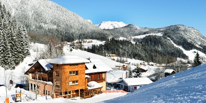 Hotels an der Piste - Hotel-Schwerpunkt: Skifahren & Ruhe - Salzburg - Unser Familienhotel liegt direkt an der Talstation der Fageralm-Lifte - Familienhotel Unterreith