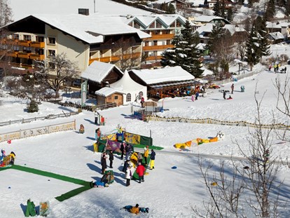 Hotels an der Piste - Parkplatz: kostenlos beim Hotel - Rennweg (Rennweg am Katschberg) - Kärntnerhof mit Skischulgelände  - Familien- & Sporthotel Kärntnerhof****