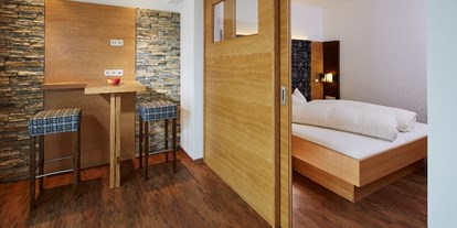 Hotels an der Piste - Hotel-Schwerpunkt: Skifahren & Familie - Oberinntal - Hotel Cores Fiss Gartensuite - Hotel Cores