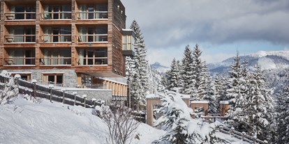 Hotels an der Piste - Skikurs direkt beim Hotel: für Erwachsene - Skigebiet Christlum - DAS KRONTHALER****S