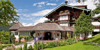 Hotels an der Piste - Sonnenterrasse - Reit im Winkl - Tennerhof Gourmet und Spa de Charme Hotel Kitzbühel - Relais & Châteaux  - Tennerhof Gourmet & Spa de Charme Hotel