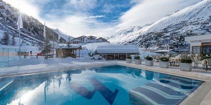 Hotels an der Piste - Hotel-Schwerpunkt: Skifahren & Kulinarik - Schnals - Outdoorpool - Alpen-Wellness Resort Hochfirst