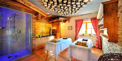 Hotels an der Piste - Preisniveau: exklusiv - Pinzgau - Body & Soul Center Behandlungsraum  -  Hotel Alpine Palace