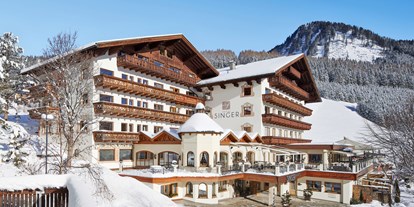 Hotels an der Piste - Skikurs direkt beim Hotel: für Erwachsene - Skiarena Berwang - Außenaufnahme - Hotel Singer - Relais & Châteaux