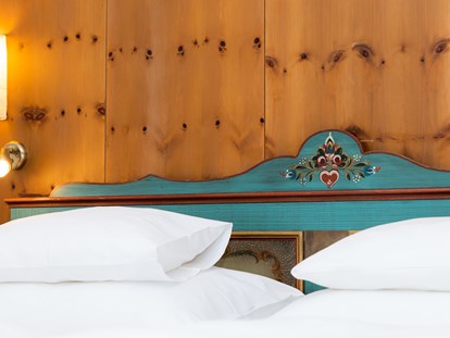 Hotels an der Piste - Pinzgau - Zimmer/Suite Typ "Tradition" - Erstklassig & down to Earth - das bio-zertifizierte Gartenhotel Theresia****S 
