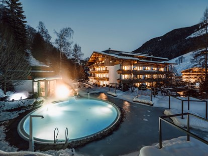Hotels an der Piste - Skikurs direkt beim Hotel: für Kinder - Erstklassig & down to Earth - das bio-zertifizierte Gartenhotel Theresia****S 
