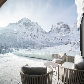 Skihotel: Suite mit großer Terrasse und magischer Sicht  - Hotel Cappella