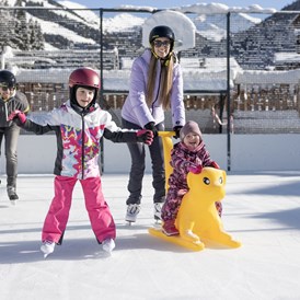 Skihotel: Eislaufplatz - Galtenberg Family & Wellness Resort
