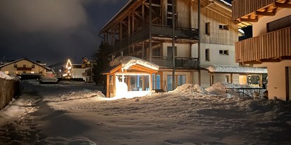 Hotels an der Piste - Dolomiten - Garni - Hotel Am Burghügel im Winter - Garni - Hotel Am Burghügel ***