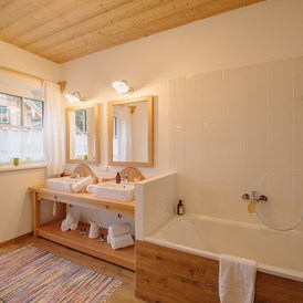 Skihotel: Badezimmer im Ferienhaus Grundlsee - Narzissendorf Zloam