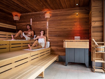 Hotels an der Piste - Hotel-Schwerpunkt: Skifahren & Wellness - Panorama-Sauna - Hotel GUT Trattlerhof & Chalets****